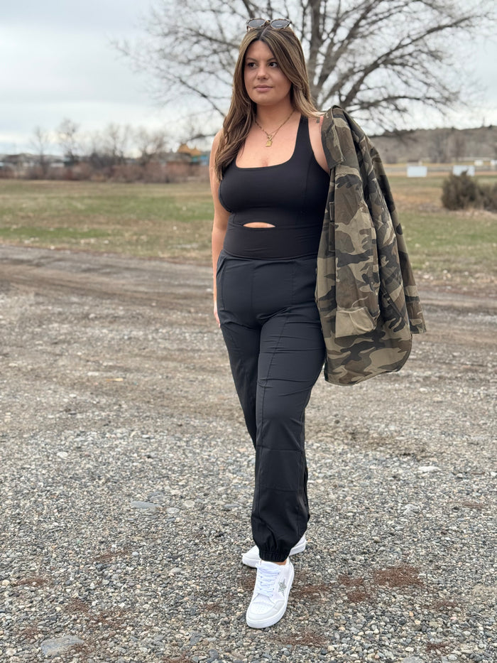 Lola Active Onesie: Black