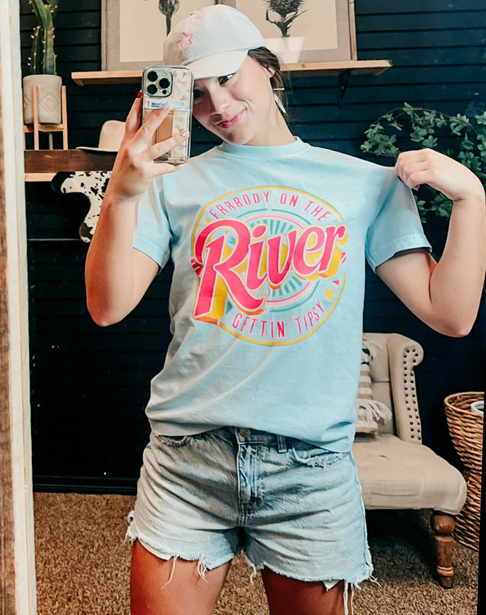 "Errbody on the River Gettin Tipsy" Graphic Tee