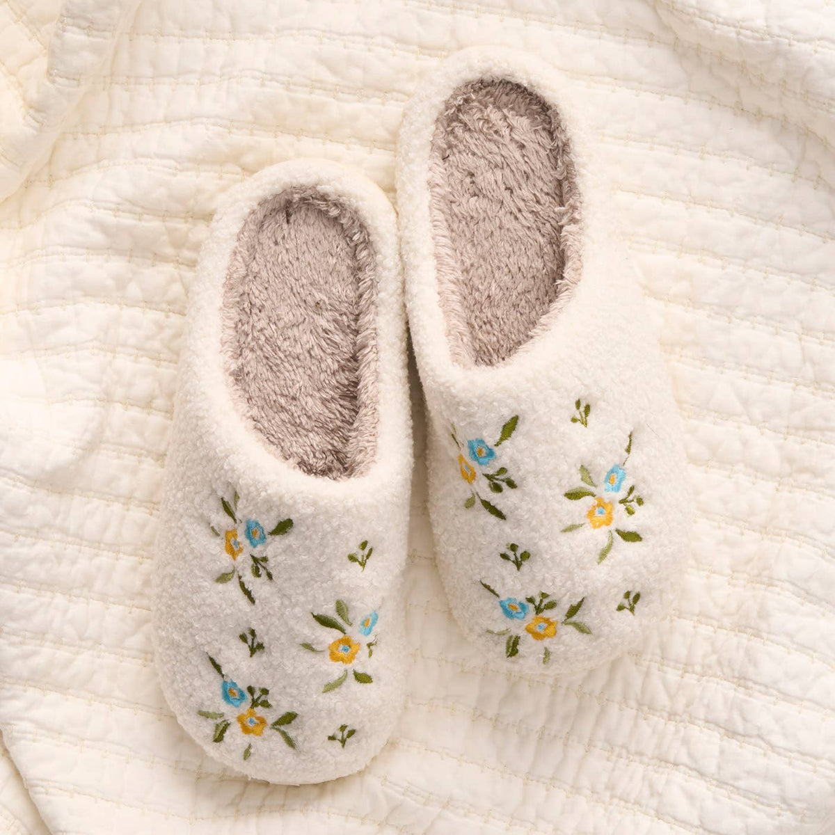 Dainty Floral Slippers