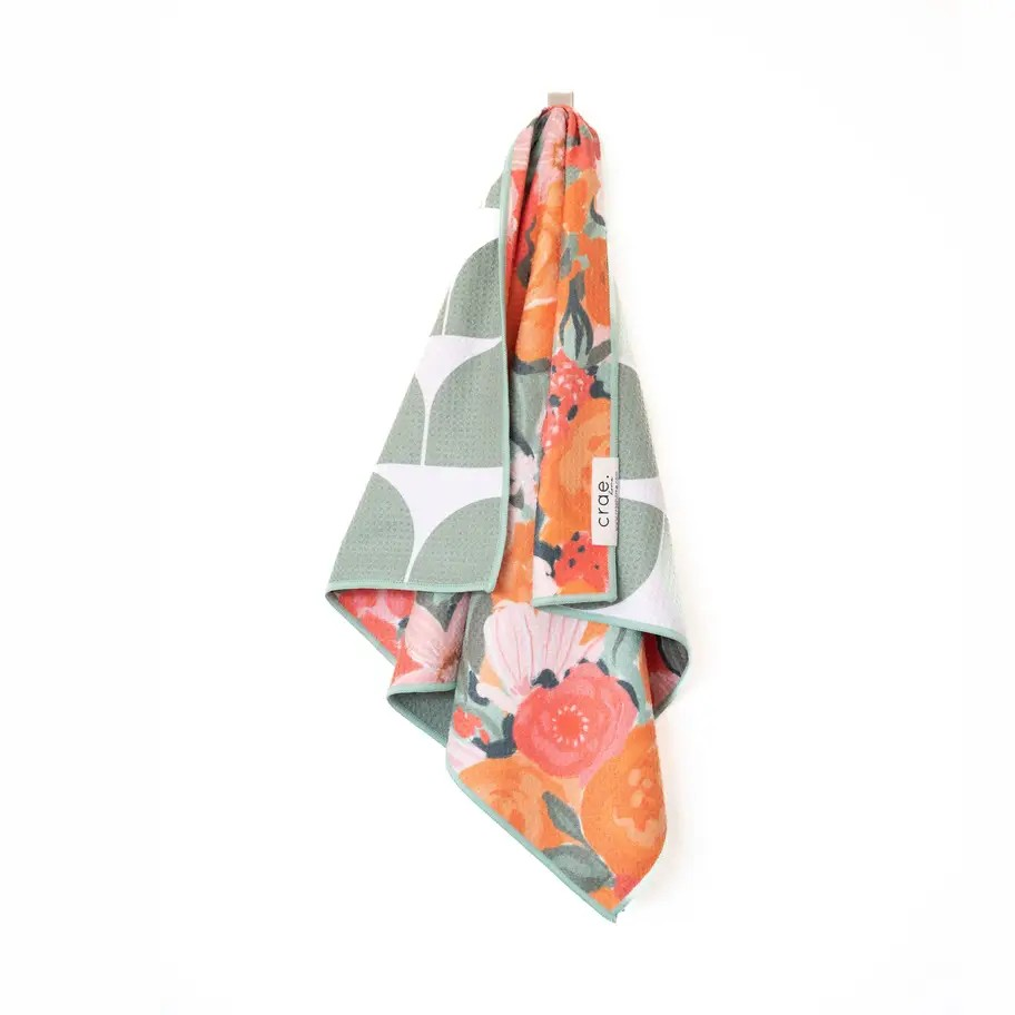 Manhattan: Reversible Hand Towel-Green