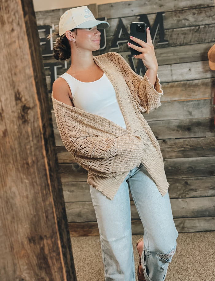 Ezra Cardigan: Beige