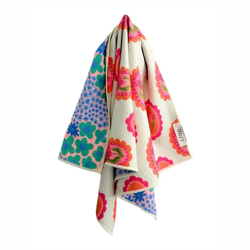 Marilyn: Reversible Hand Towel-Cream/Purple