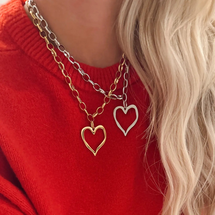 Open Heart Necklace: Silver