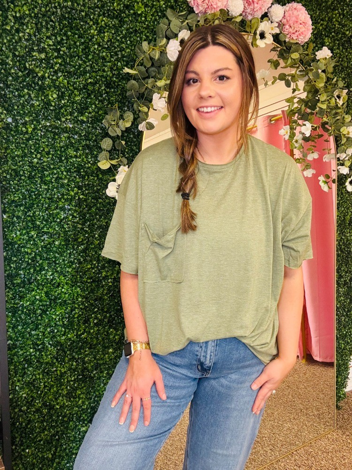 Oversized Boyfriend Tee: Olive